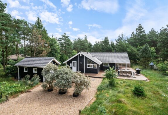 Schönes Ferienhaus für 6 Personen mit Whirlpool und Sauna