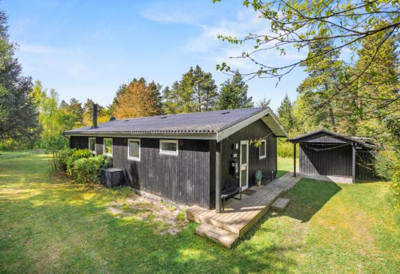 Einladendes Ferienhaus in ruhiger Lage in Houstrup für 5 Personen