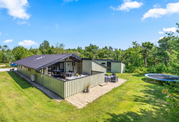 Gemütliches hundefreundliches Ferienhaus mit Sauna und geschlosener Terrasse