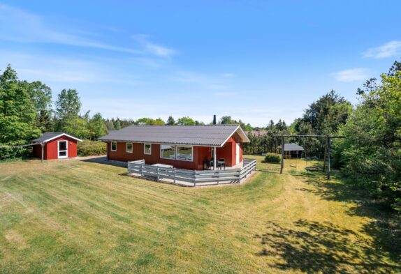 Gemütliches Sommerhaus mit Sauna auf herrlichem Naturgrundstück