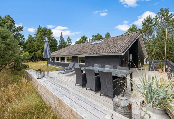 Schönes Ferienhaus mit Sauna und überdachter Terrasse