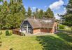 Klassisches Reetdach-Ferienhaus mit Sauna und Whirlpool (Bild  1)