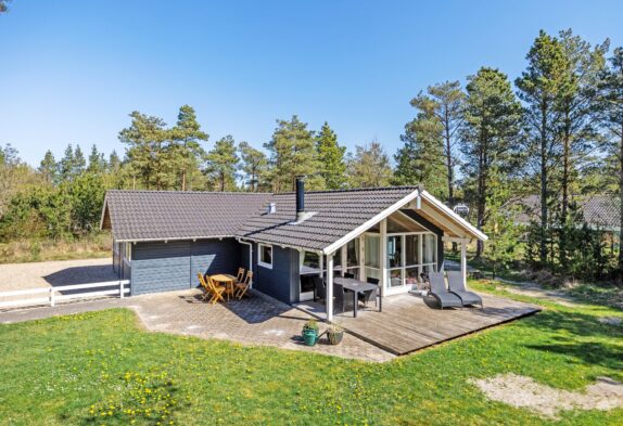 Dejligt hus med sauna og spabad i fredfyldte omgivelser