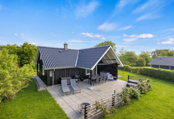 Liebevoll eingerichtetes Ferienhaus mit Kamin