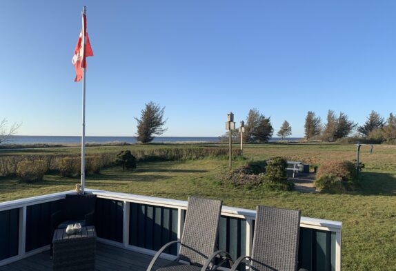 Ferienhaus mit Panoramablick und Sauna 100 m vom Fjord