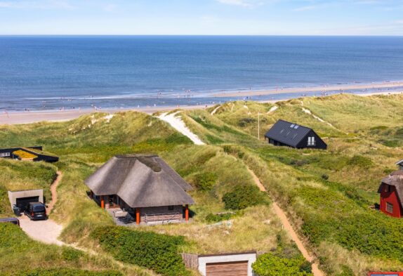 Luksuriøs feriebolig med havudsigt ved Henne Strand