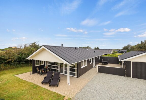 Gemütliches Ferienhaus in Henne Strand in der Nähe des Meeres und des Stadtzentrums