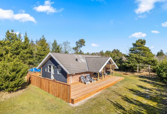 Hyggeligt sommerhus med spa, sauna – 1. hund