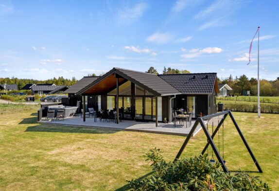 Einladendes Aktivitätenhaus für bis 6 Personen in Henneby