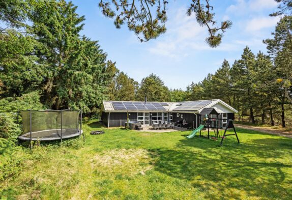 Poolhaus mit Badetonne in Vejers