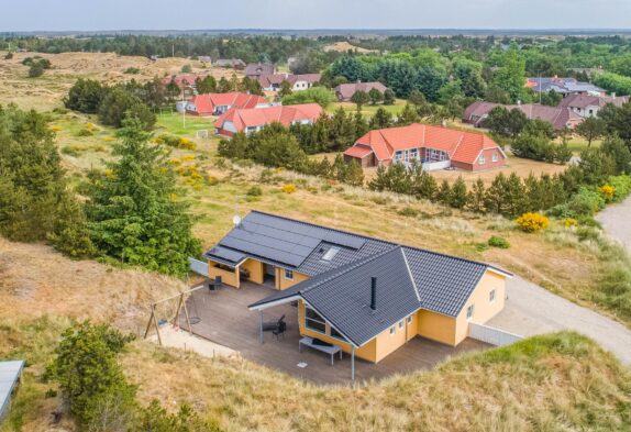 Zentral gelegenes Ferienhaus – Sauna und Whirlpool, 1 Hund