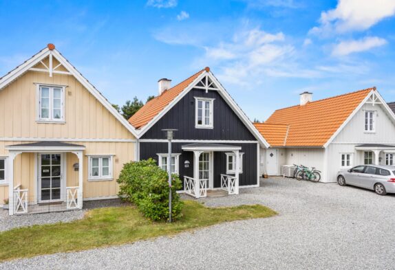 Schönes Haus in zentraler Lage mit Sauna, Whirlpool und Ladestation