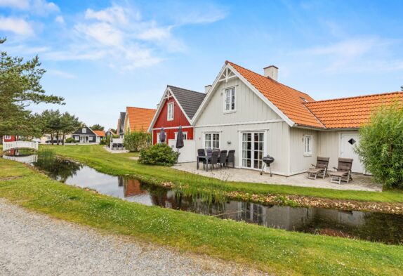 Einfaches Ferienhaus in zentraler Lage mit Whirpool und Sauna