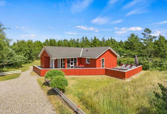 Hyggeligt feriehus tæt på natur og Blåvand