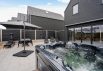 Luksuriøst feriehus i Blåvand med udendørs spa og infrarød sauna (billede 2)