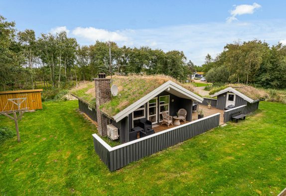 Ferienhausidylle auf einem ungestörten Naturgrundstück in Blåvand