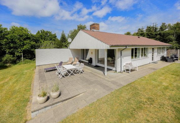 Natur & Ruhe im gemütlichen Ferienhaus mit Sauna in Ho