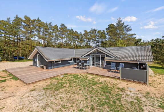 Idyllisches Ferienhaus für 6 Personen mit Pool, Sauna und Whirlpool