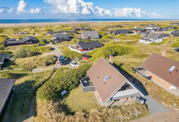 Hyggeligt feriehus med sauna og panoramaudsigt i Rindby på Fanø