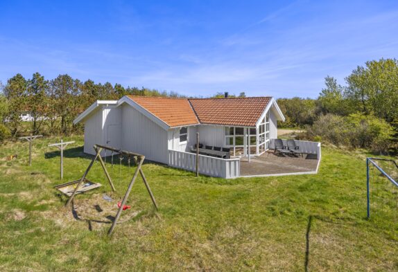 Ferienhaus im typisch dänischen Stil mit Sauna und Whirlpool