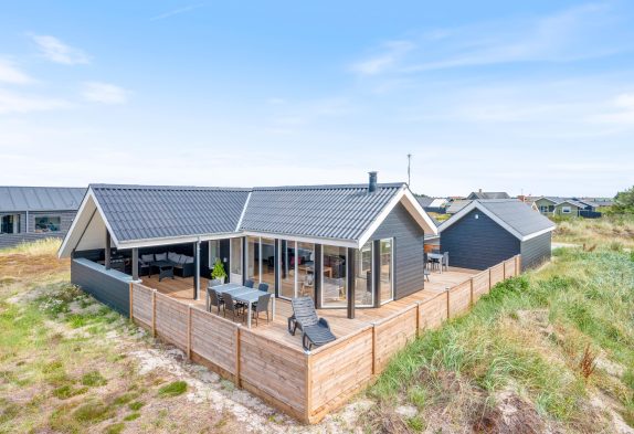 Ferienhaus mit Wärmepumpe/Klimaanlage in Bjerregård
