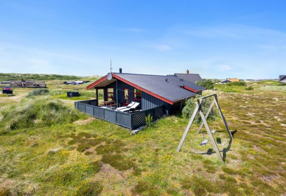 Strandnahes Ferienhaus mit Sauna und Whirlpool für 6 Gäste