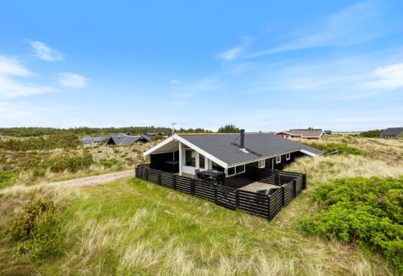 Gepflegtes Ferienhaus mit Sauna und 2 Terrassen für 6 Gäste