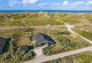 Sommerhus helt tæt på stranden med sauna og spabad (billede 1)