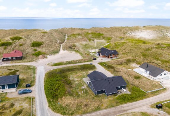 Ferienhaus mit perfekter Lage in Bjerregard, dicht am Strand