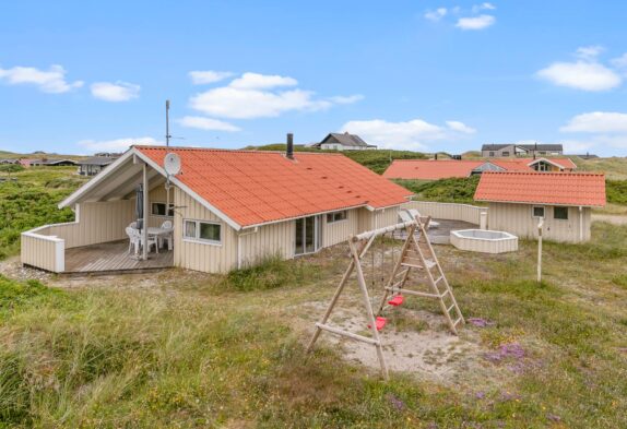 Skønt feriehus med wellness-afdeling nær Vesterhavet