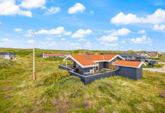 Strandnahes Ferienhaus mit geschlossener Terrasse