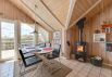 Sommerhus på kuperet naturgrund med sauna og god fryser (billede 9)