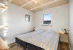Familieferie i strandnært sommerhus med sauna og spa (billede 10)