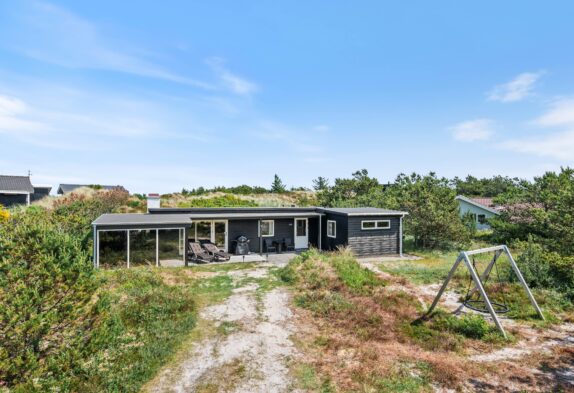 Gepflegtes und traditionelles Ferienhaus in Bjerregård