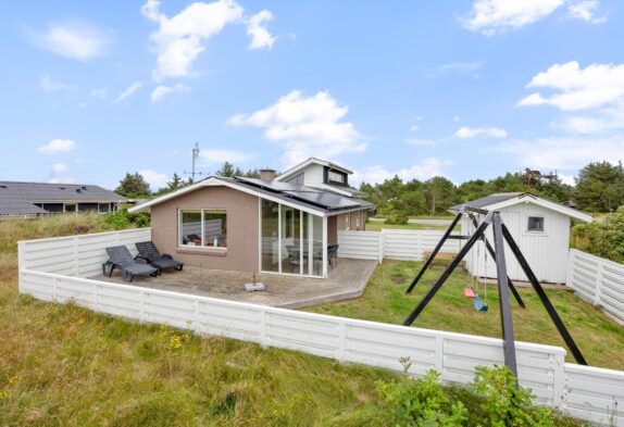 Hyggeligt sommerhus til 4 personer i Bjerregård