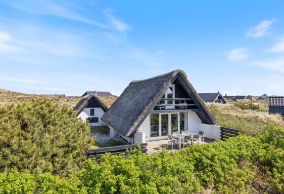 Gemütliches, reetgedecktes 2 Sterne+ Ferienhaus für 4 Gäste