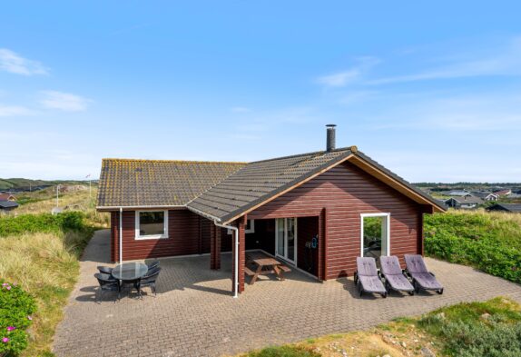 Strandnahes Ferienhaus in den Dünen mit Sauna