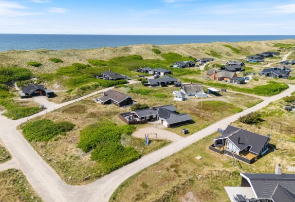 Schönes Ferienhaus mit Whirlpool, Sauna und Billardtisch und nahe am Meer