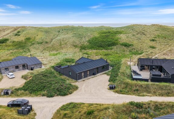 Feriehus i Bjerregård med sauna og kun 50m til havet