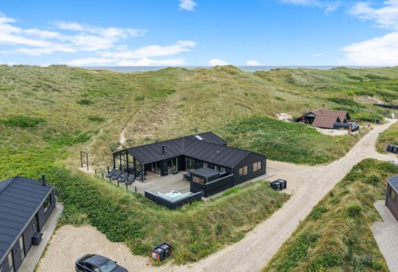 Fantastisches Ferienhaus in der ersten Dünenreihe mit Sauna und Aussenwhirlpool