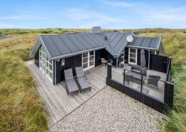 Ferienhaus mit Wärmepumpe, Sauna und Aussicht auf Dünen. Kat. nr.:  B2855, Julianevej 132;