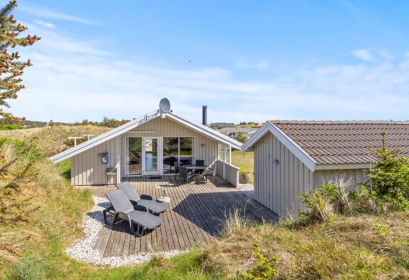 Hyggeliges Ferienhaus mit Spielhaus für eure Kinder