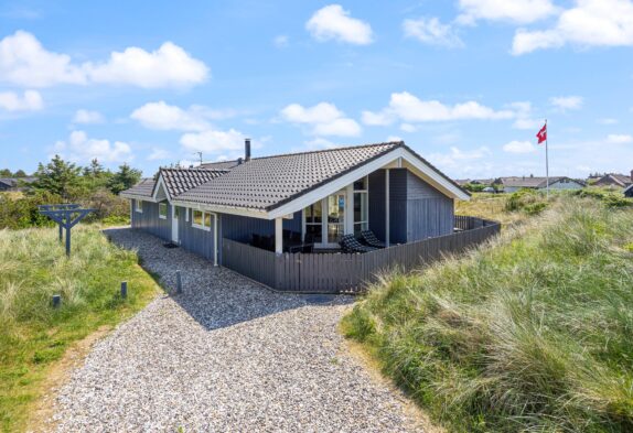 Praktisch ausgestattetes Ferienhaus mit geschlossener Terrasse