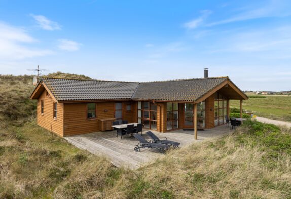 Smukt sommerhus med panoramaudsigt og spa