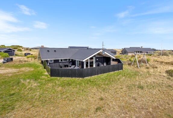 6-personers sommerhus i naturskønne Haurvig