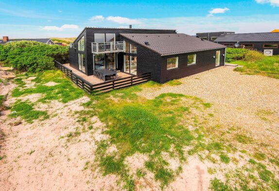 Schönes 4-Sterne-Haus mit Fjordsicht und nur 250m zum Meer