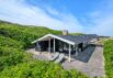 Hyggeligt feriehus med brændeovn nær havet (billede 2)
