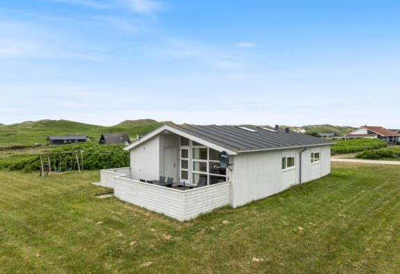 Schönes Ferienhaus in Årgab mit Waschmaschine