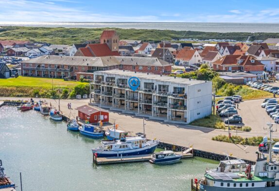Zentrale Ferienwohnung am Ringkøbing Fjord in Hvide Sande