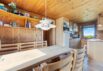 Hyggeligt sommerhus ved fjorden – panoramaudsigt og egen shelter (billede 9)